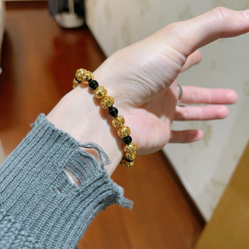 Gvc*1 bracelets